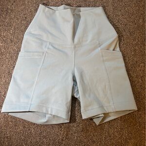 YogaLicious Lux light blue biker shorts!